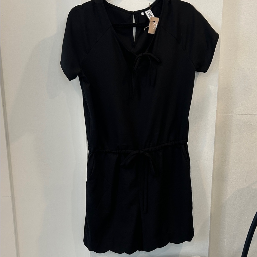 Vero Moda Black Short Sleeve Tie-Waist Tunic